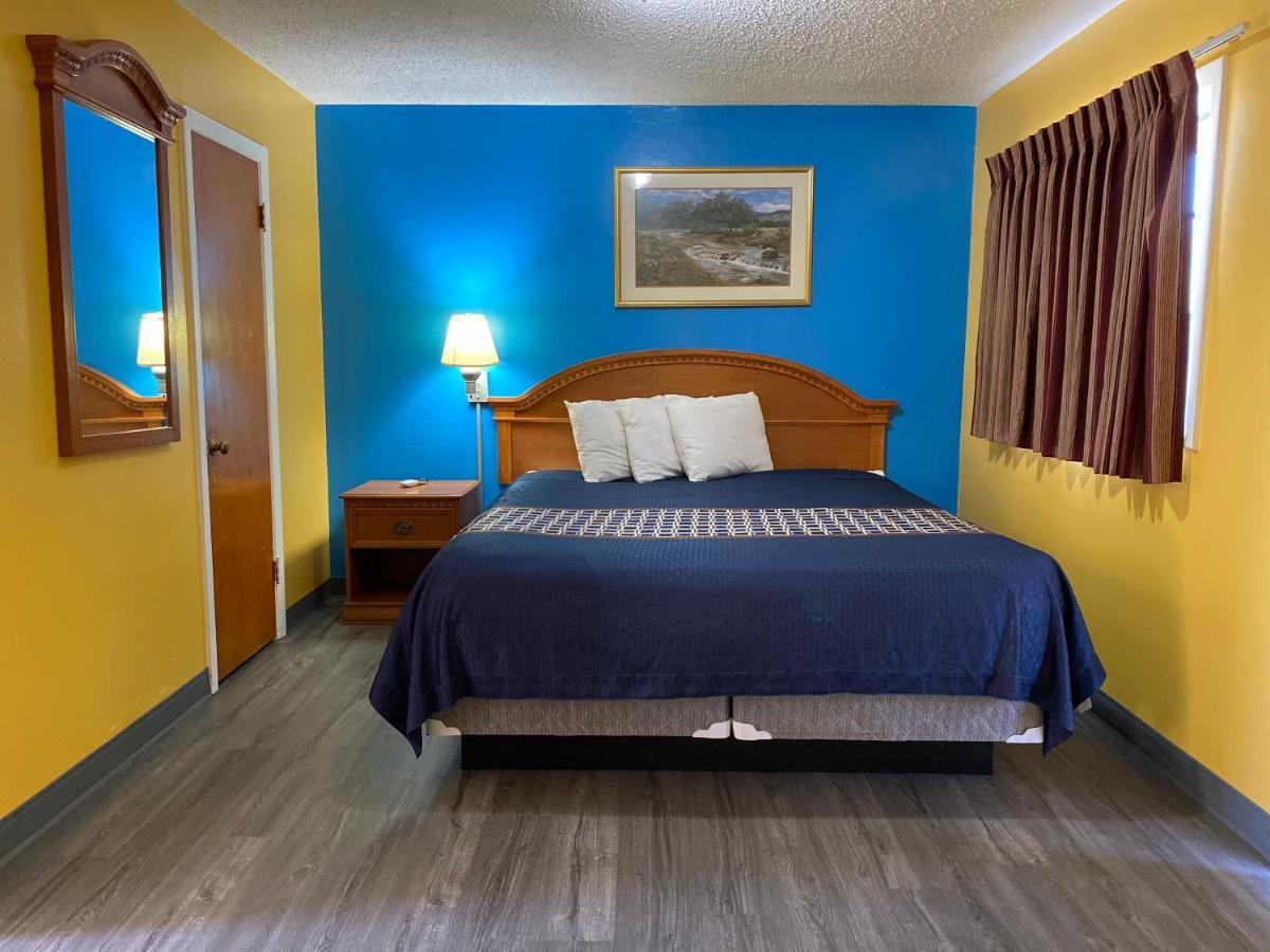 Western Skies Motel Clarendon Extérieur photo